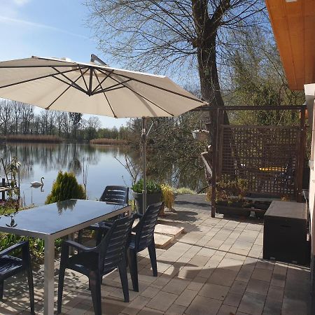 Villa Ferienoase an der Wublitz Potsdam Exterior foto