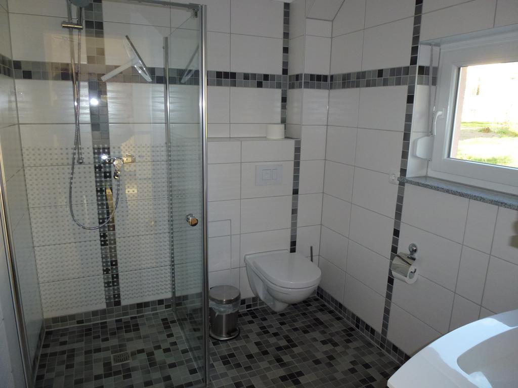 Villa Ferienoase an der Wublitz Potsdam Zimmer foto